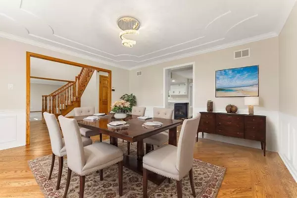 7916 Dooneen AVE, Tinley Park, IL 60477