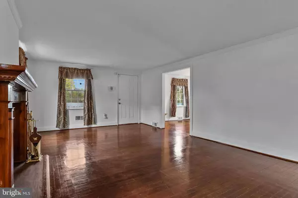 3198 FREEMANSBURG AVE, Easton, PA 18045