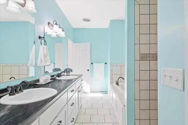 23083 Eidelweiss ST NW, Saint Francis, MN 55070