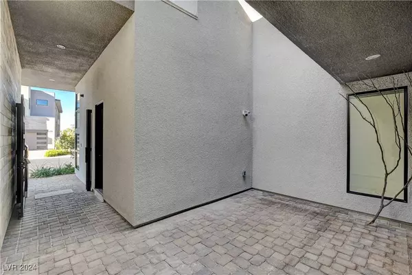 5192 Fading Sunset Drive, Las Vegas, NV 89135