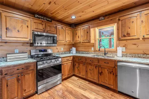 186 Meadow Brook TRL, Morganton, GA 30560