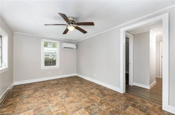 525 Linville RD, Mount Airy, NC 27030