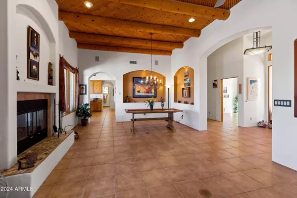 37002 N LONG RIFLE Road, Carefree, AZ 85377