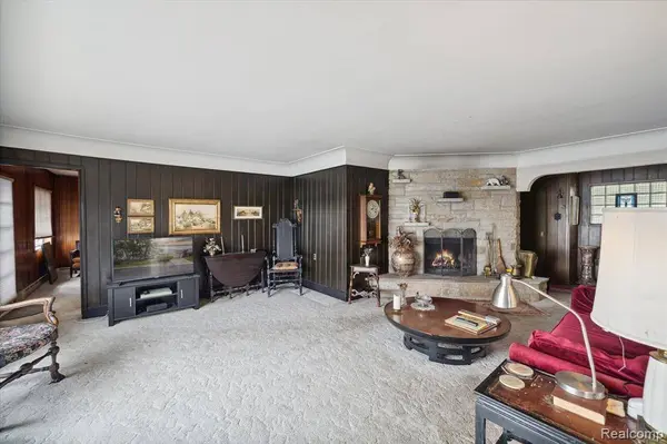 1015 RIVER Road N, St Clair, MI 48079