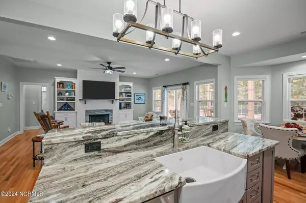 9509 Connie Cove RD, Oriental, NC 28571