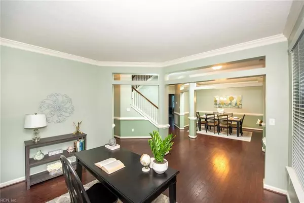 901 Checkerspot WAY, Chesapeake, VA 23323