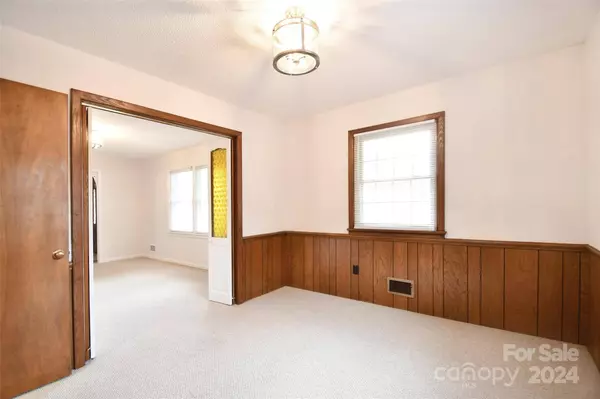 2144 Sheffield DR, Kannapolis, NC 28083