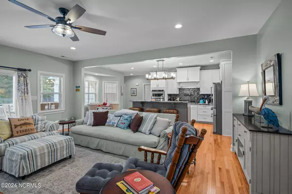 9509 Connie Cove RD, Oriental, NC 28571