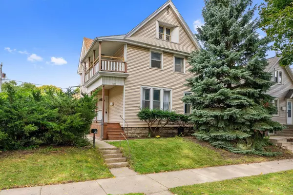 2457 S Austin Unit 2457A, Milwaukee, WI 53207