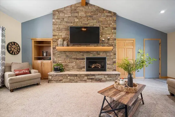 4279 Sprecher Road, Madison, WI 53718