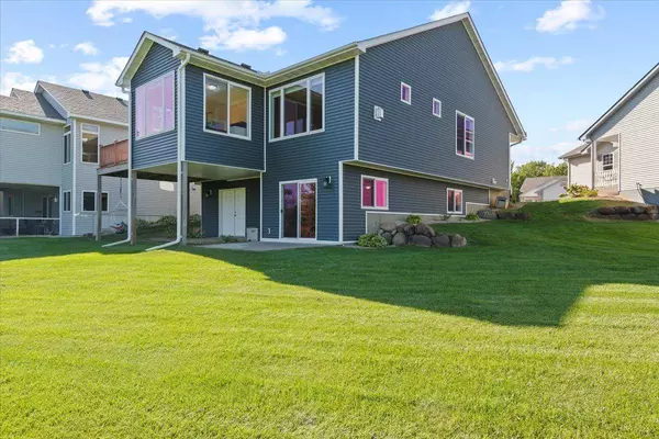 23083 Eidelweiss ST NW, Saint Francis, MN 55070