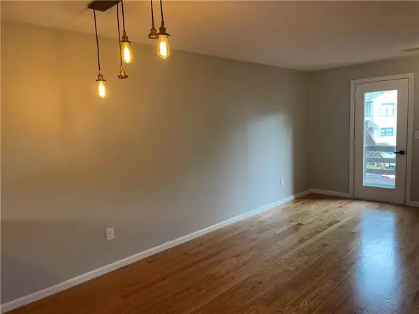 1603 Plainfield PIKE #E9, Johnston, RI 02919