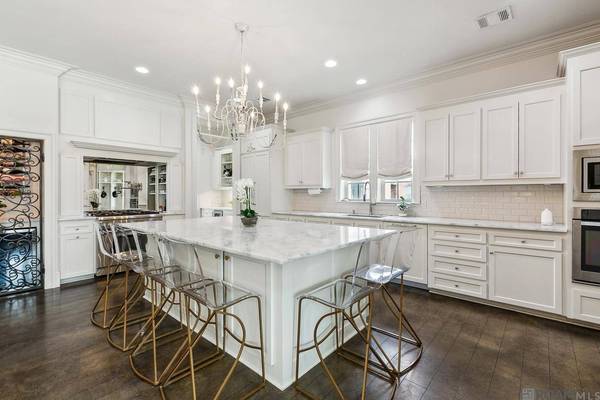 18363 CHAR A BANC AVE, Baton Rouge, LA 70817