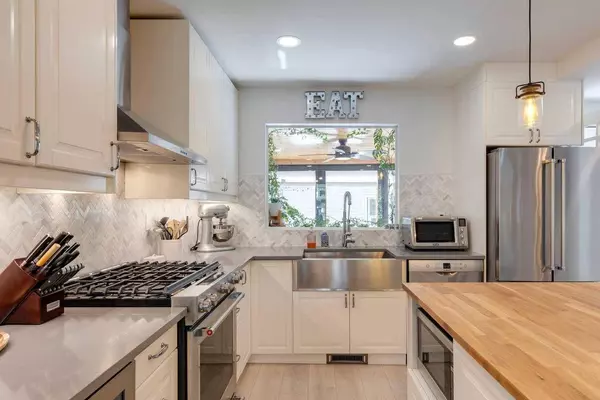 609 10 AVE NE, Calgary, AB T2E 0X9