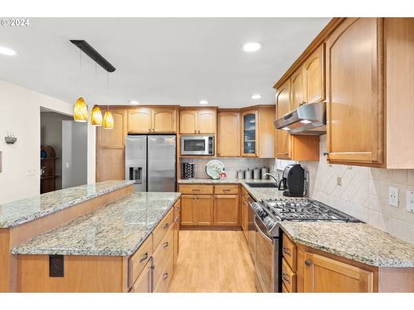 5455 SW BRENDON CT, Beaverton, OR 97005