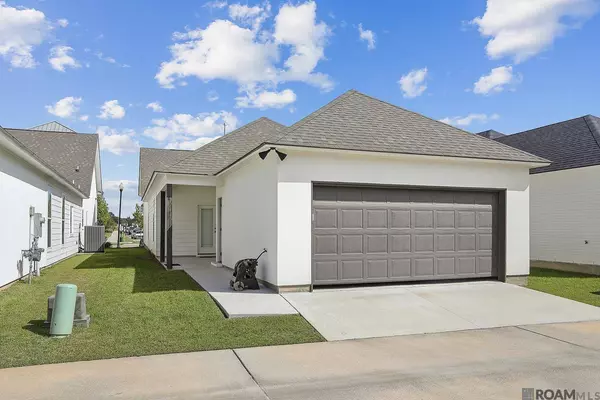 9916 COURET DR, Baton Rouge, LA 70818