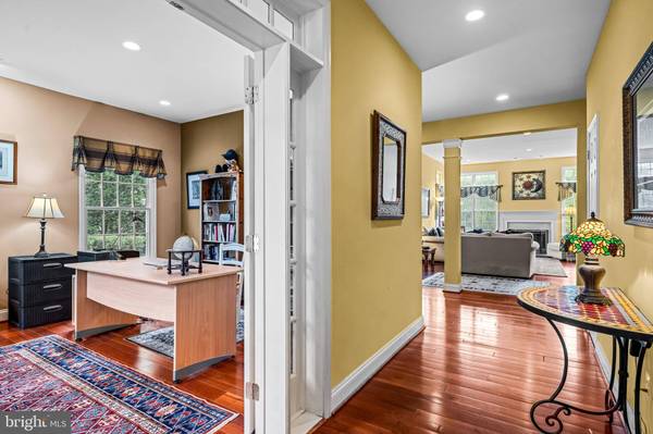 23 PADDOCK LN, Cinnaminson, NJ 08077