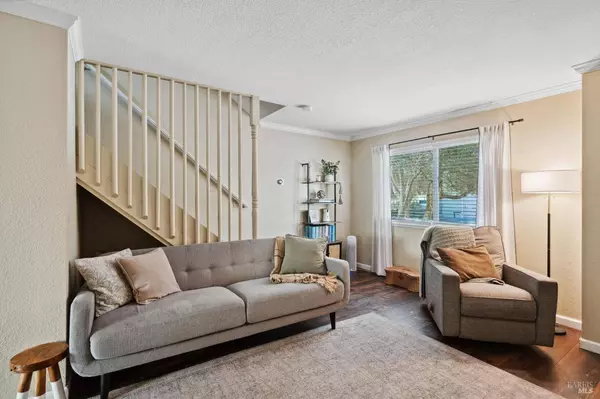 243 Main CIR, Ukiah, CA 95482