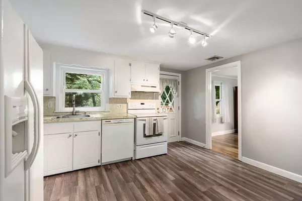 144 Plymouth Ave, Quincy, MA 02169