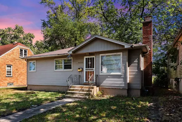 14523 Lexington AVE, Harvey, IL 60426