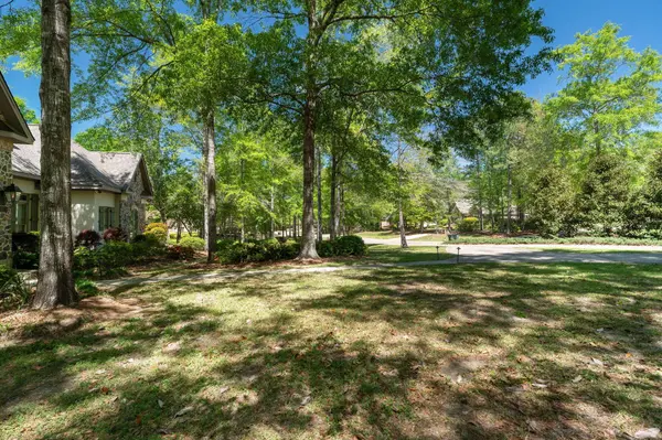 102 Monarch Blvd., Hattiesburg, MS 39402