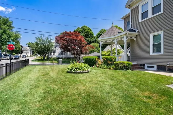 23 Cranch St, Quincy, MA 02169