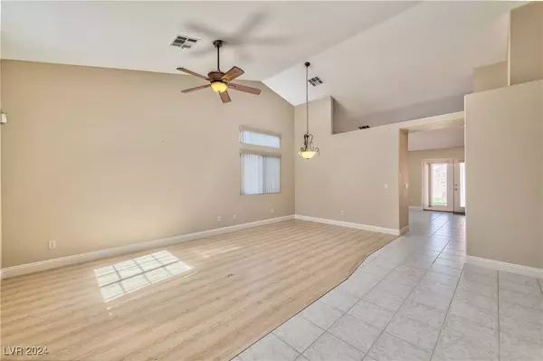 678 Great Dane Court, Henderson, NV 89052