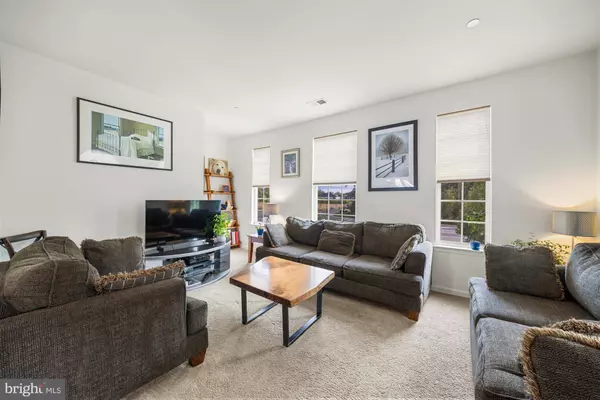 1123 ELLIS MILL RD, Glassboro, NJ 08028