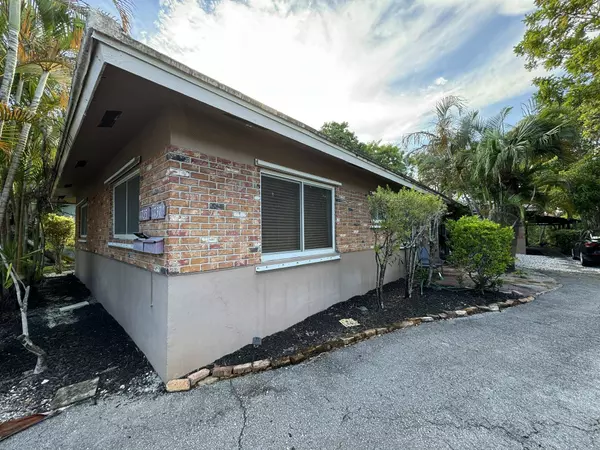 1735 NE 2nd AVE 1-2, Fort Lauderdale, FL 33305