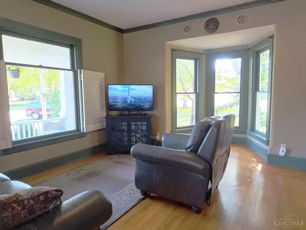 155 Broadway St, Batavia, OH 45103