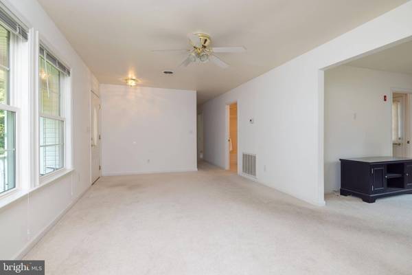 903 N ATLANTA CIR, Seaford, DE 19973