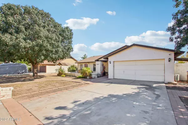 7437 W BLOOMFIELD Road, Peoria, AZ 85381