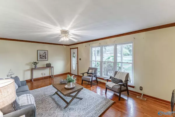 4225 E Highway 55, Eva, AL 35621