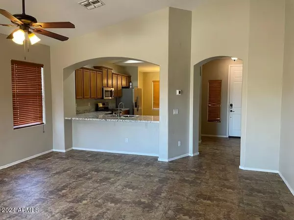 3306 S 122ND Drive, Tolleson, AZ 85353