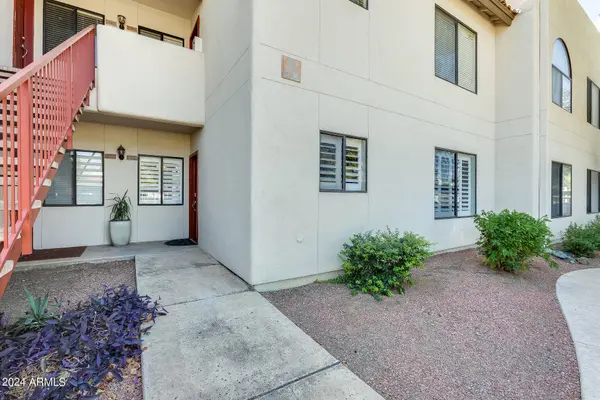 750 E NORTHERN Avenue E #1084, Phoenix, AZ 85020
