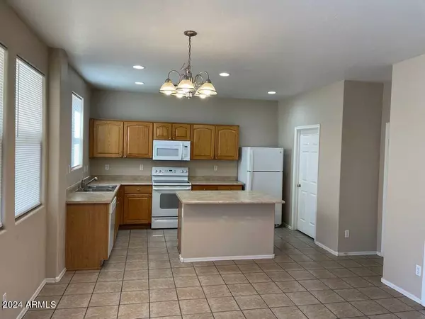 3133 W SAINT KATERI Drive, Phoenix, AZ 85041