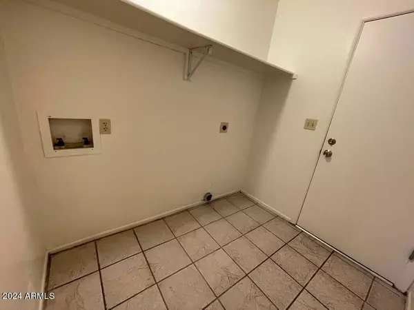 1405 N SANTA ANNA Court, Chandler, AZ 85224