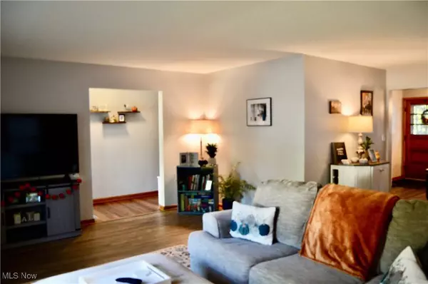 3022 Englewood DR, Stow, OH 44224