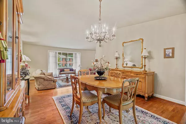 7108 PONY TRAIL LN, Hyattsville, MD 20782