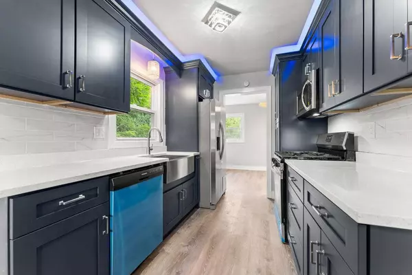 2229 123rd ST, Blue Island, IL 60406