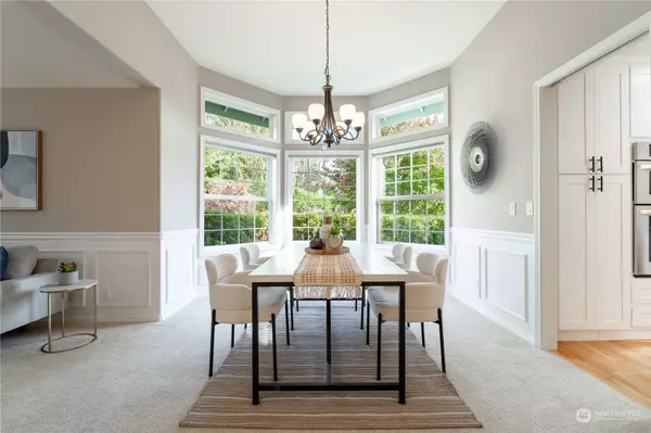 15569 SE 67th PL, Bellevue, WA 98006