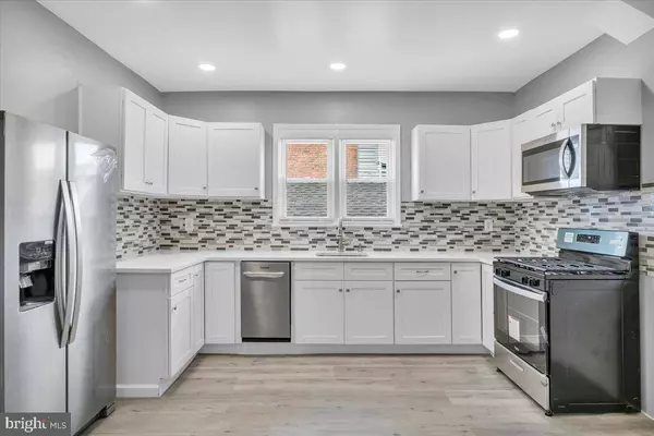 437 BERGEN ST, Gloucester City, NJ 08030