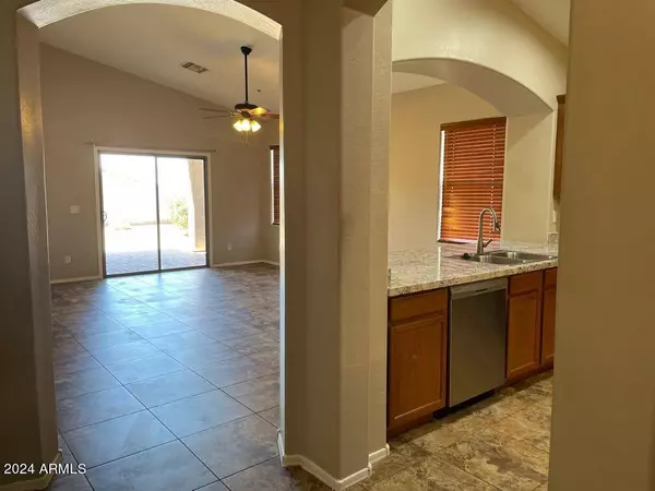 3306 S 122ND Drive, Tolleson, AZ 85353