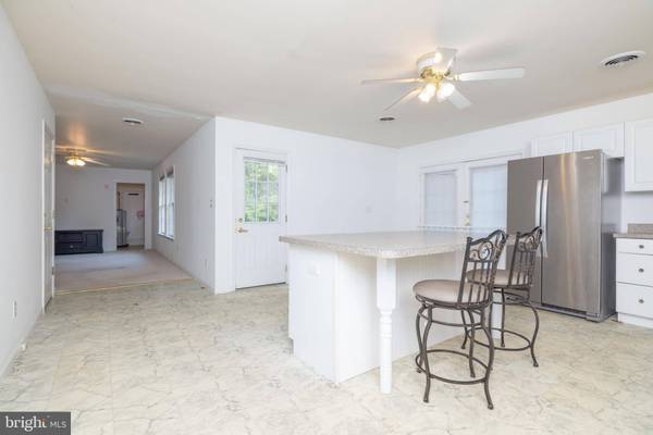 903 N ATLANTA CIR, Seaford, DE 19973