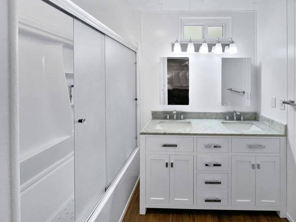 365 Overbrook DR, Folsom, CA 95630