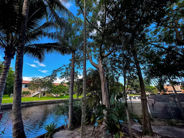 1735 NE 2nd AVE 1-2, Fort Lauderdale, FL 33305