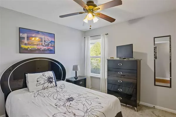 2606 Shark CIR, Texas City, TX 77591