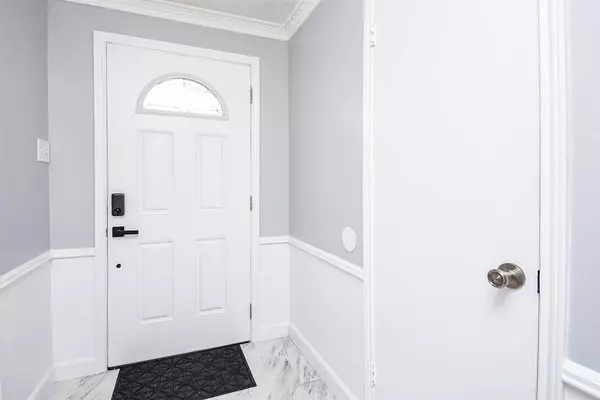 14319 Crosshaven DR, Houston, TX 77015