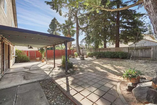 1340 Trail End WAY, Sacramento, CA 95834