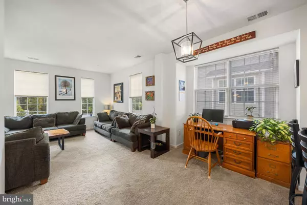 1123 ELLIS MILL RD, Glassboro, NJ 08028